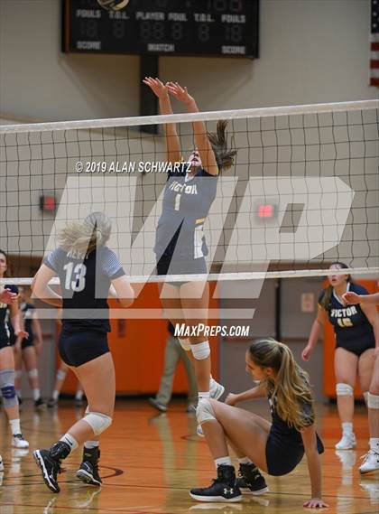 Thumbnail 2 in Victor vs. Our Lady of Mercy (NYSPHSAA Section 5 Class AA Championship) photogallery.