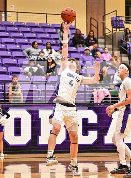 Thumbnail 3 in Whitehouse @ Hallsville photogallery.