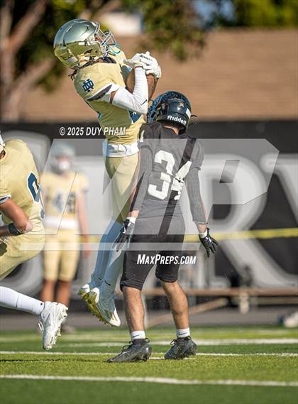 Thumbnail 3 in Notre Dame (SO) @ Servite photogallery.