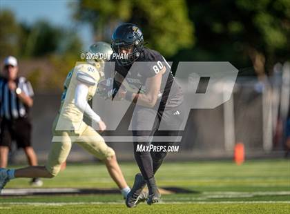 Thumbnail 2 in Notre Dame (SO) @ Servite photogallery.