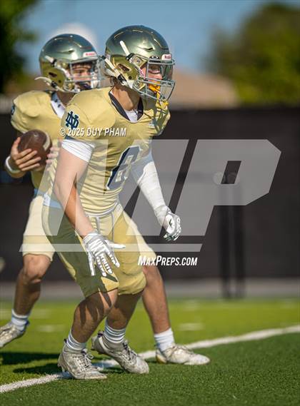 Thumbnail 2 in Notre Dame (SO) @ Servite photogallery.