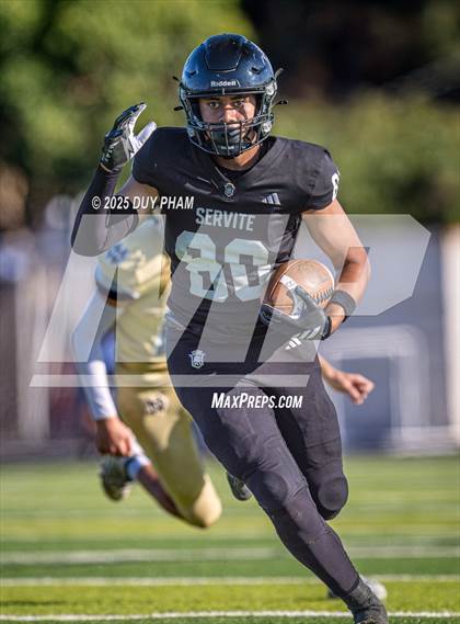 Thumbnail 1 in Notre Dame (SO) @ Servite photogallery.