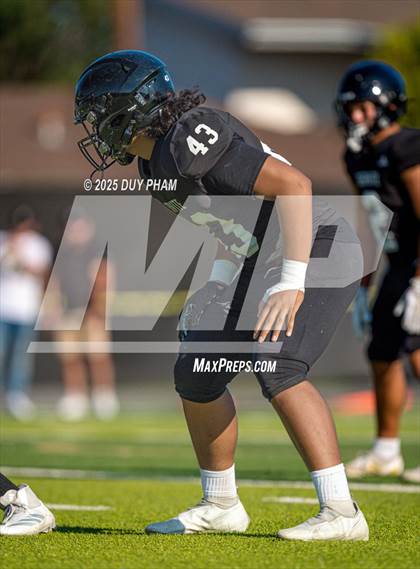 Thumbnail 3 in Notre Dame (SO) @ Servite photogallery.