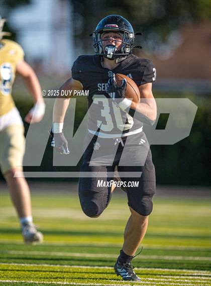 Thumbnail 1 in Notre Dame (SO) @ Servite photogallery.