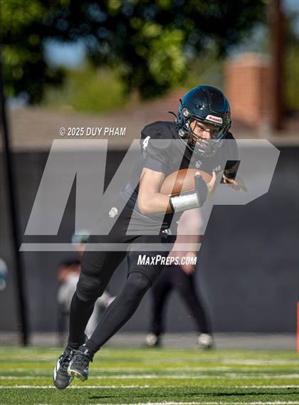 Thumbnail 1 in Notre Dame (SO) @ Servite photogallery.