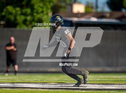 Thumbnail 3 in Notre Dame (SO) @ Servite photogallery.