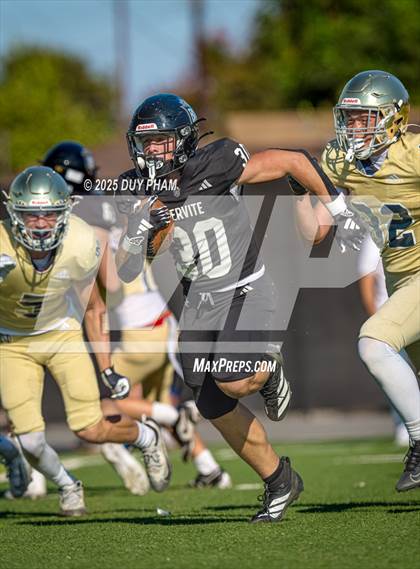 Thumbnail 1 in Notre Dame (SO) @ Servite photogallery.