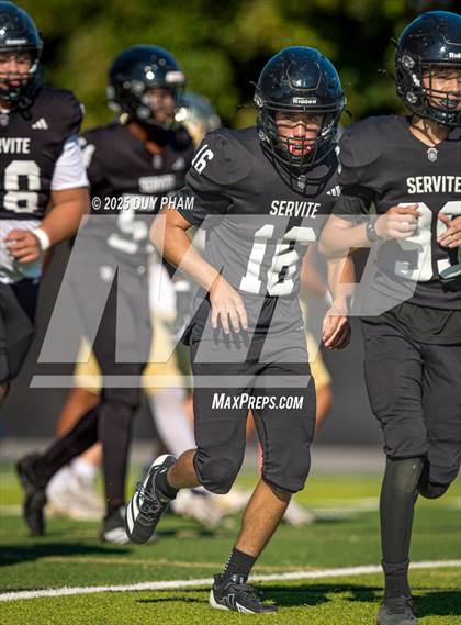 Thumbnail 3 in Notre Dame (SO) @ Servite photogallery.
