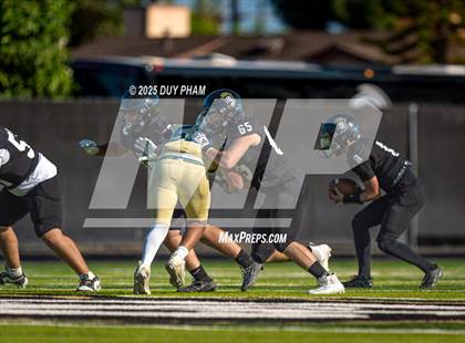 Thumbnail 2 in Notre Dame (SO) @ Servite photogallery.