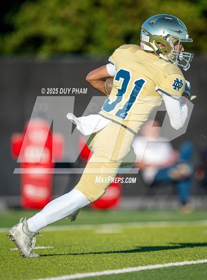 Thumbnail 1 in Notre Dame (SO) @ Servite photogallery.