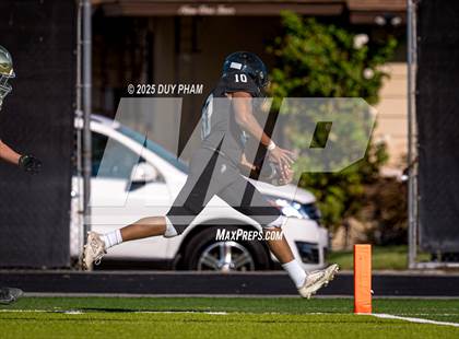 Thumbnail 1 in Notre Dame (SO) @ Servite photogallery.