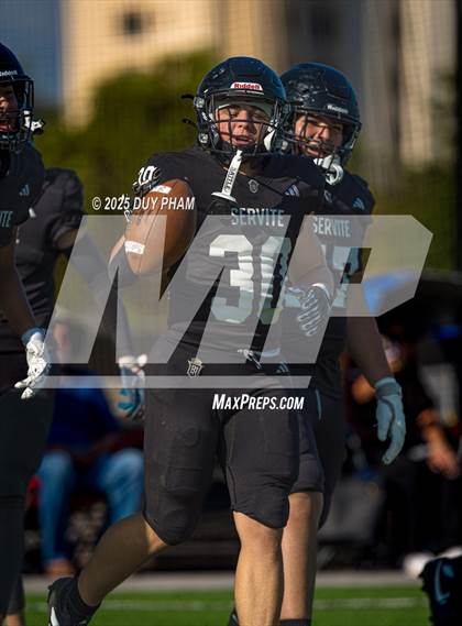 Thumbnail 3 in Notre Dame (SO) @ Servite photogallery.