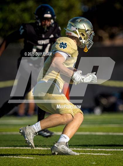 Thumbnail 2 in Notre Dame (SO) @ Servite photogallery.