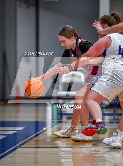 Thumbnail 3 in Siloam Springs @ Harrison (B-Teams) photogallery.