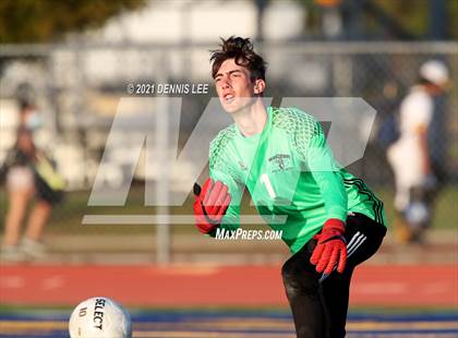 Thumbnail 3 in Mira Loma @ River City photogallery.