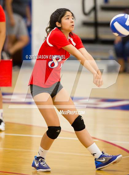 Thumbnail 3 in Charter Oak @ Los Altos photogallery.