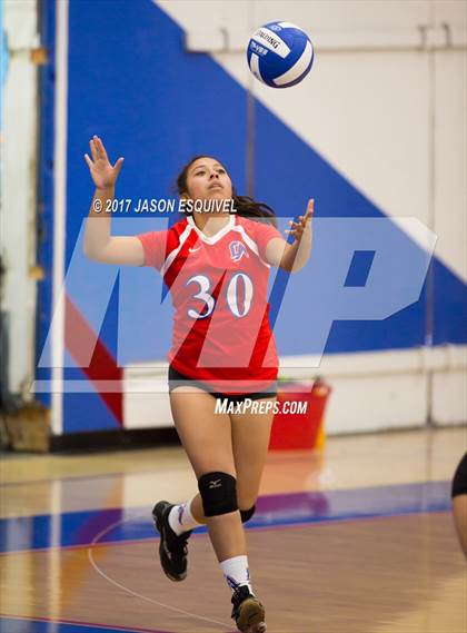 Thumbnail 3 in Charter Oak @ Los Altos photogallery.