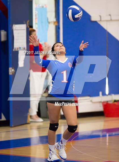 Thumbnail 1 in Charter Oak @ Los Altos photogallery.