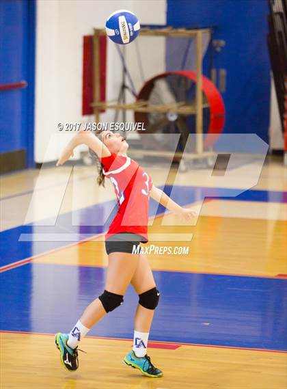 Thumbnail 3 in Charter Oak @ Los Altos photogallery.