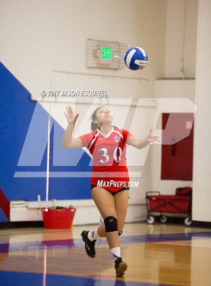Thumbnail 2 in Charter Oak @ Los Altos photogallery.