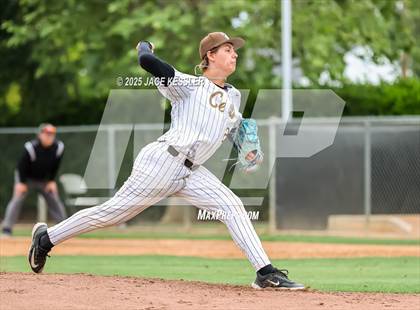 Thumbnail 3 in Chaminade @ Crespi photogallery.
