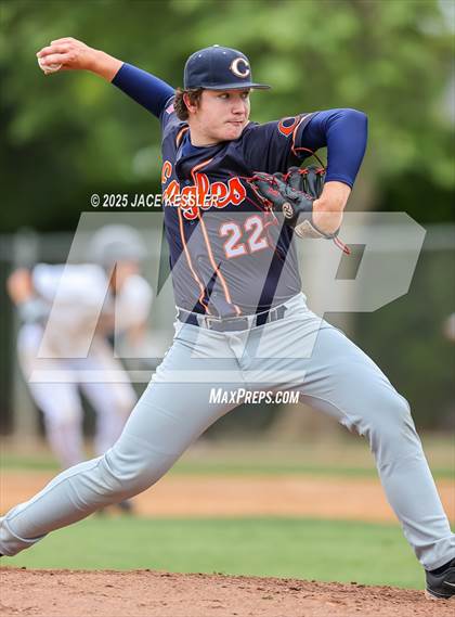 Thumbnail 1 in Chaminade @ Crespi photogallery.