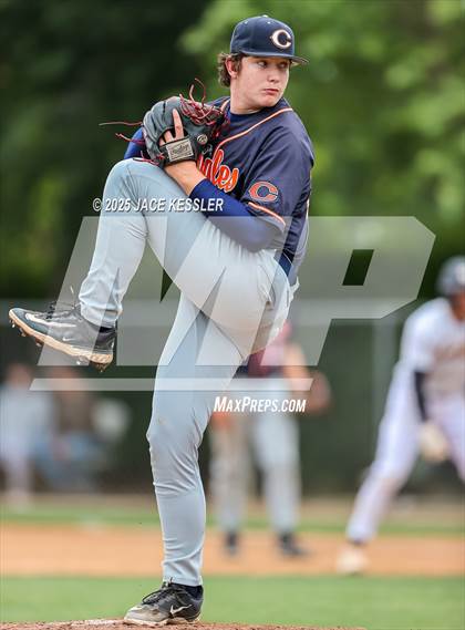 Thumbnail 1 in Chaminade @ Crespi photogallery.