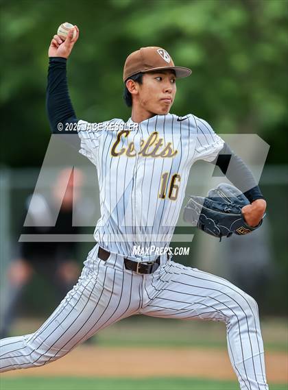 Thumbnail 2 in Chaminade @ Crespi photogallery.
