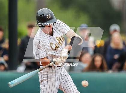 Thumbnail 3 in Chaminade @ Crespi photogallery.