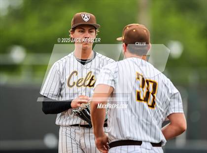 Thumbnail 1 in Chaminade @ Crespi photogallery.