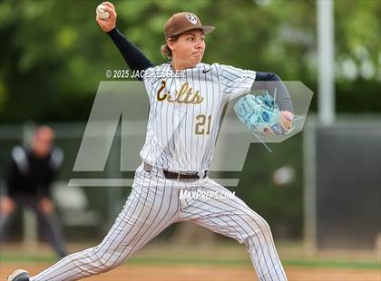 Thumbnail 1 in Chaminade @ Crespi photogallery.