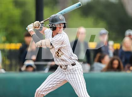 Thumbnail 1 in Chaminade @ Crespi photogallery.