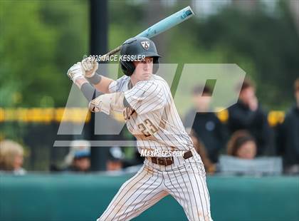 Thumbnail 3 in Chaminade @ Crespi photogallery.