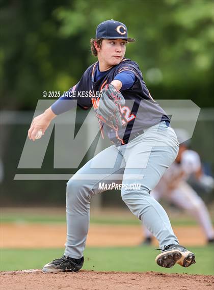 Thumbnail 3 in Chaminade @ Crespi photogallery.