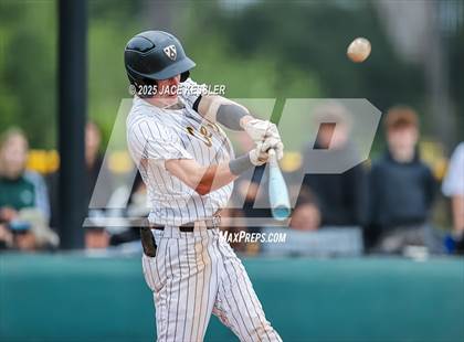 Thumbnail 3 in Chaminade @ Crespi photogallery.