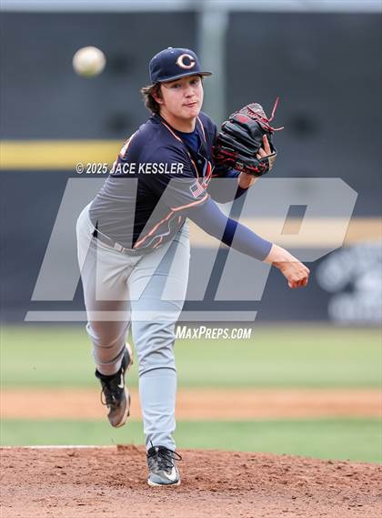 Thumbnail 1 in Chaminade @ Crespi photogallery.