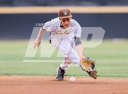 Thumbnail 3 in Chaminade @ Crespi photogallery.