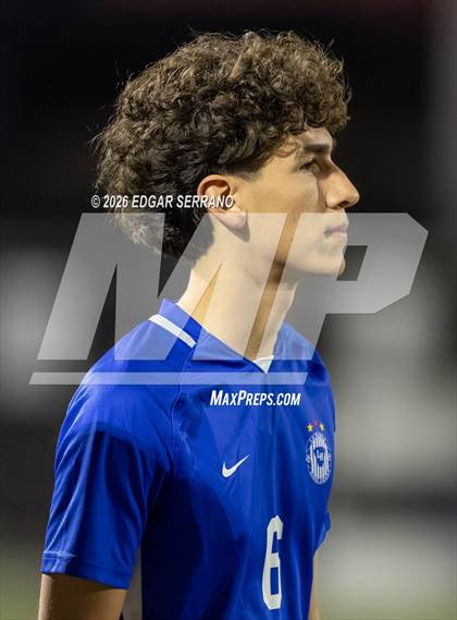 Thumbnail 1 in Sonora vs La Habra photogallery.