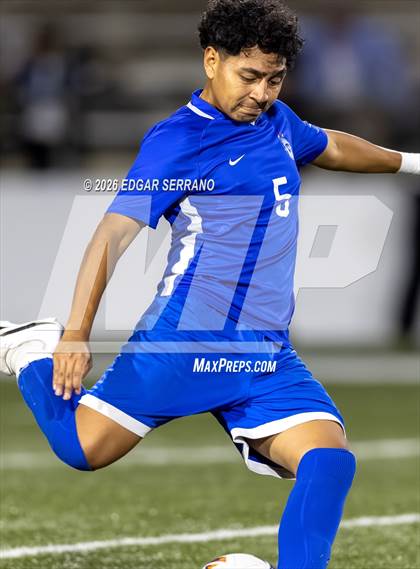 Thumbnail 1 in Sonora vs La Habra photogallery.