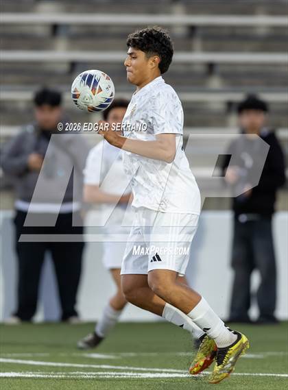 Thumbnail 1 in Sonora vs La Habra photogallery.