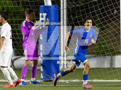 Thumbnail 1 in Sonora vs La Habra photogallery.