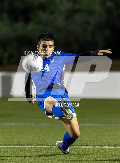 Thumbnail 1 in Sonora vs La Habra photogallery.