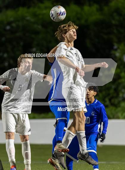 Thumbnail 3 in Sonora vs La Habra photogallery.