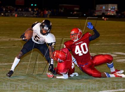 Thumbnail 1 in Starkville @ Warren Central photogallery.