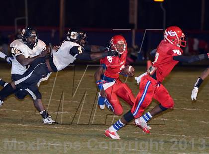 Thumbnail 1 in Starkville @ Warren Central photogallery.