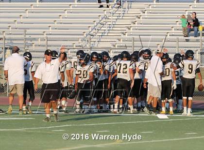 Thumbnail 2 in Wilcox @ Monterey Trail photogallery.
