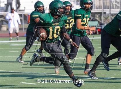 Thumbnail 3 in Wilcox @ Monterey Trail photogallery.
