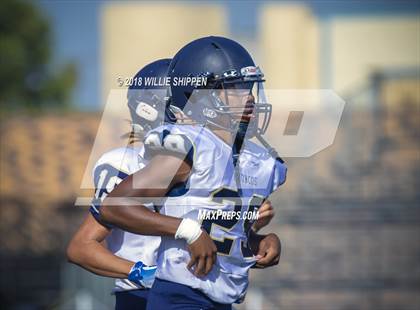 Thumbnail 2 in Loyola @ Vista Murrieta photogallery.