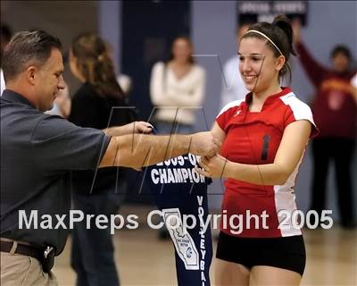 Thumbnail 2 in St. Francis vs. Union Mine (D3 Section Final) photogallery.