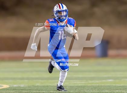 Thumbnail 1 in Mountain Vista vs Cherry Creek (CHSAA 5A 2nd Round) photogallery.